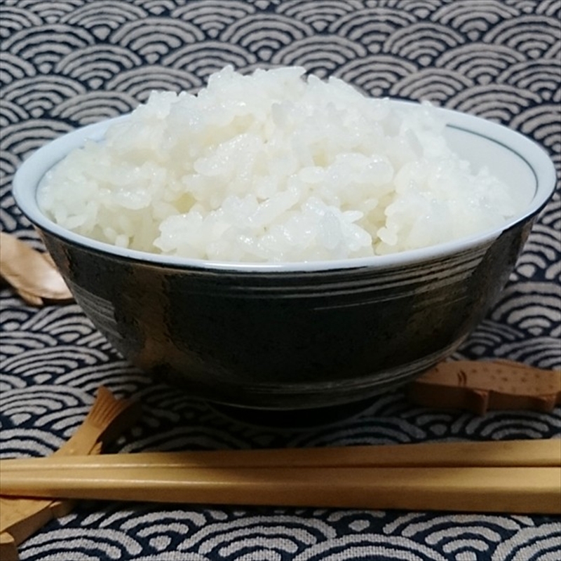 令和7年産 魚沼コシヒカリ 鳥屋ヶ峰山麓米（精米）5kg×1 お米