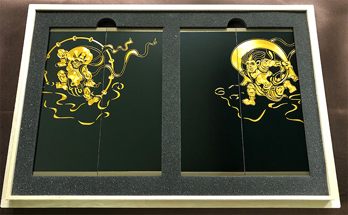 風神雷神図屏風（黒・金）