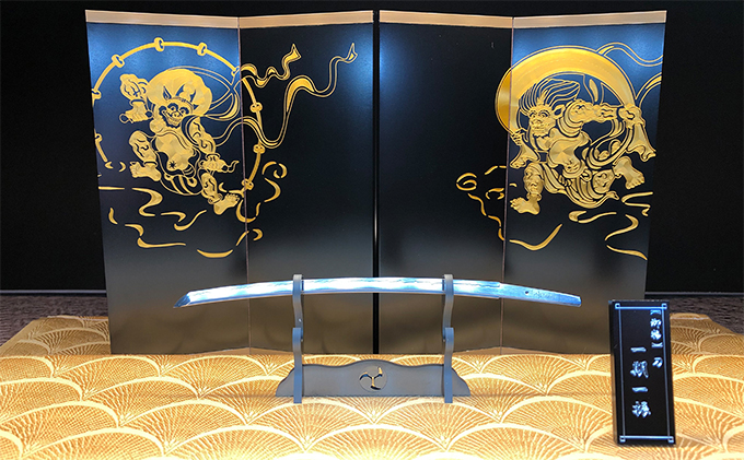 風神雷神図屏風（黒・金）