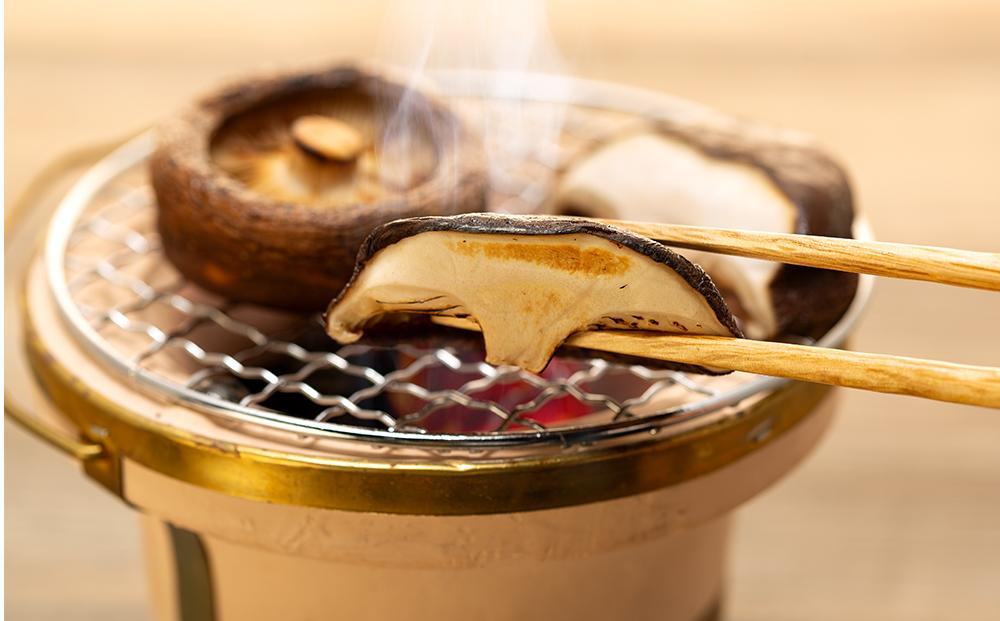 【贈答用】厚いにもほどがある「八色しいたけ」1kg　厳選 大型 肉厚