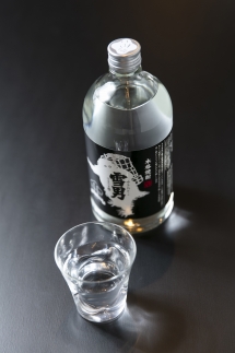 雪国のお酒「鶴齢」本格焼酎「雪男」720ml×3本