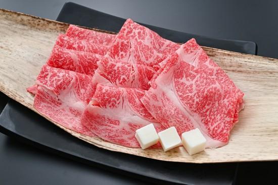 【別格 雪温貯蔵にいがた和牛】A5リブロース（芯）すき焼用 500g