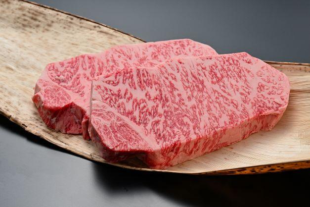 【別格雪温貯蔵にいがた和牛】シャトーロインA5　サーロイン芯２５０ｇｘ２枚