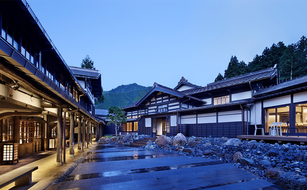 【高島屋選定品】〈龍言（ryugon）〉ご宿泊・食事利用券　200000円税込み