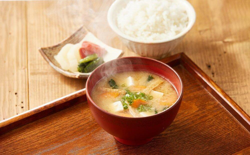 大人気のお味噌が復活「越後南魚沼こしひかりみそ」750g×4個