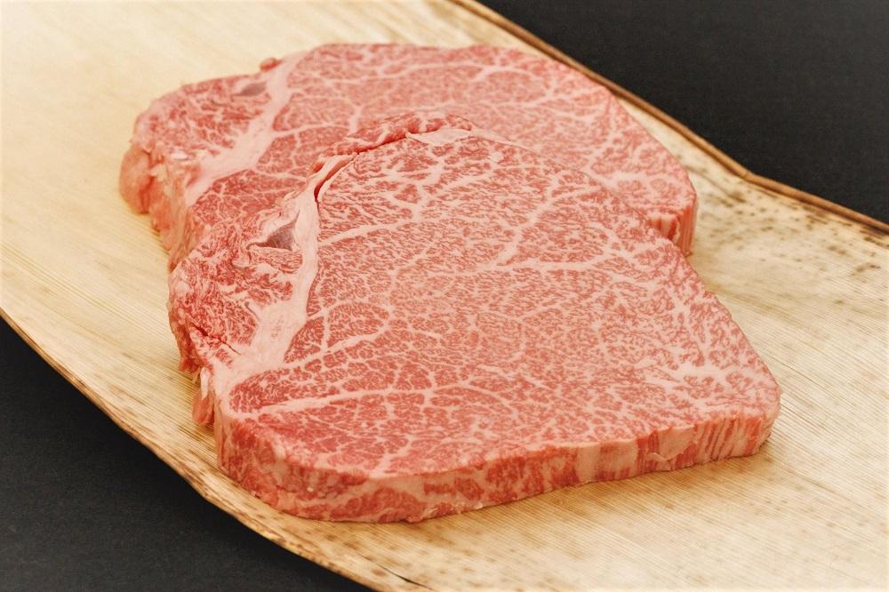 〈内山肉店〉雪温貯蔵にいがた和牛　シャトーブリアン１５０ｇｘ２枚【高島屋 選定品】