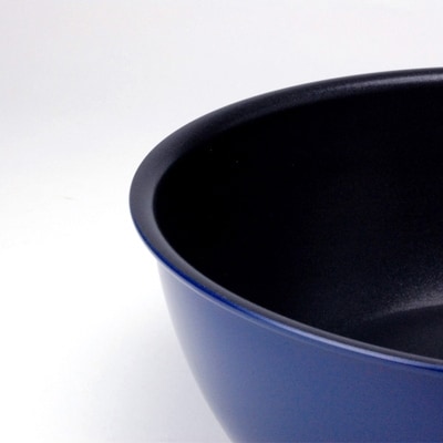 栗原はるみ 深型フライパン24cm(ネイビー)【ガス火専用】ワイヤーハンドル 軽量 新潟県 弥彦村