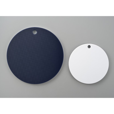 栗原はるみ【抗菌剤配合】まな板(丸)ネイビー 35cm＆24.5cmセット 新潟県 弥彦村