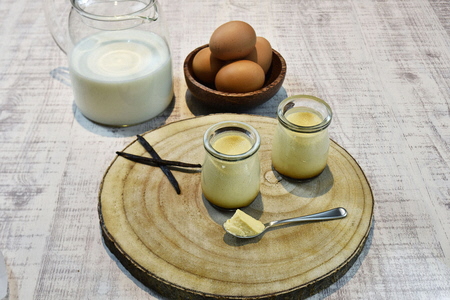 素材にこだわった濃厚な味わい 「苗場プリン」（プレーン6個）【地場産品】