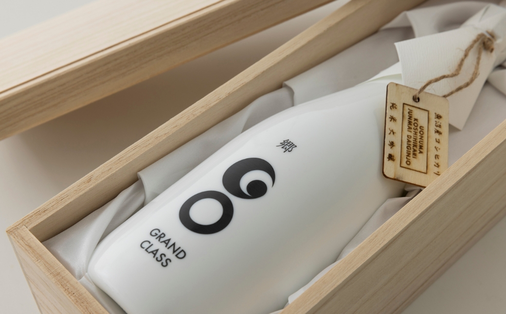 GO GRANDCLASS　魚沼コシヒカリEdition 720ml×1本 127528-007