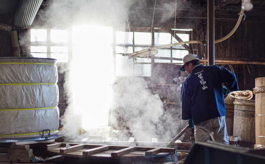 苗場山 純米吟醸・純米 1800ml 2本セット 新潟県 津南町 苗場酒造株式会社 127532-006
