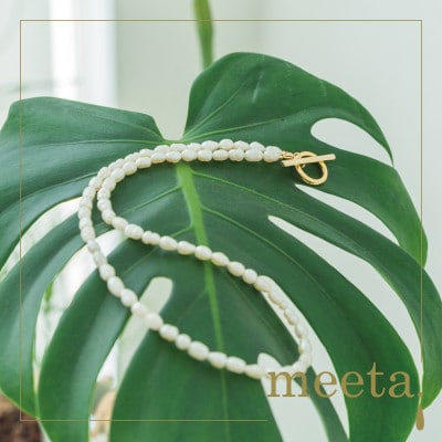 気品漂う ライス淡水パールショートネックレス 職人の逸品【配送不可地域：沖縄県】