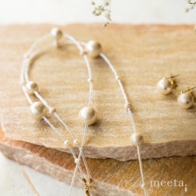 淡水パールとコットンパールのビーズ・ケプラーネックレスセット(白銀・チタンピアス)【配送不可地域：沖縄県】