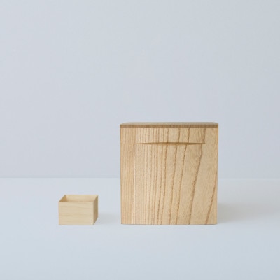 ライスストッカー 2kg用　総国産桐使用 天然蜜蝋仕上げ 桐の米びつ