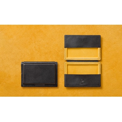 colmの名刺入れ ブラック「立体成型でつくった 好印象を与える独自の名刺入れ」