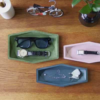 colm多角形レザートレイM ブラウン「立体成型してつくった本革製多角形トレイ」