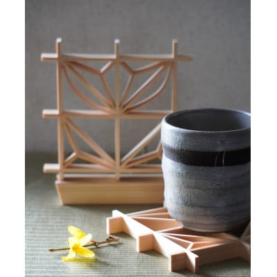 砺波チューリップ組子