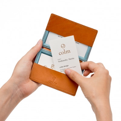 colmの名刺入れ ブルー「立体成型でつくった 好印象を与える独自の名刺入れ」