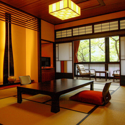 鳥越の宿 三楽園　ペア宿泊券「和モダン客室・1泊2食付」