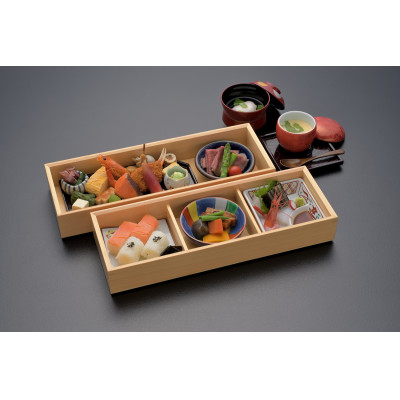 あいの風とやま鉄道観光列車「一万三千尺物語」ご招待券(1名)