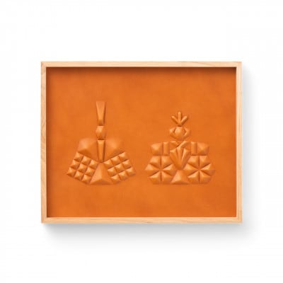 colm ひな人形 キャメル「本革を立体成型してつくった現代のインテリアに馴染むひな人形」