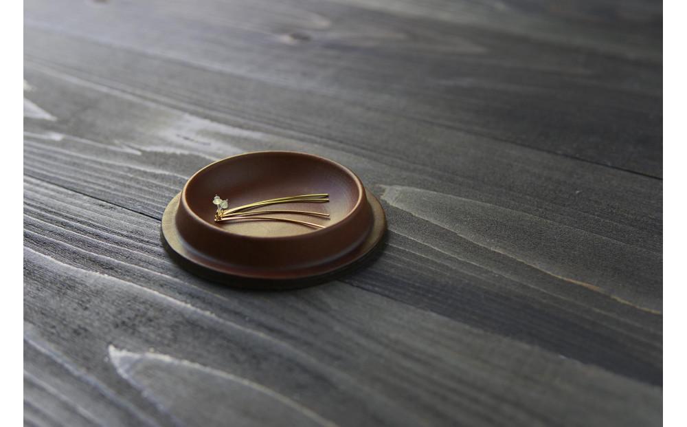 colmレザートレイ丸型Sサイズ　ブラウン　立体成型で作った本革製トレー