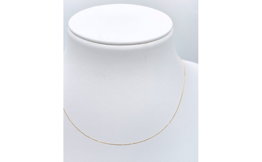 【18金イエローゴールドネックレス 小豆L0.17φ 40cm】あなたの魅力を引き立てるチェーンジュエリー