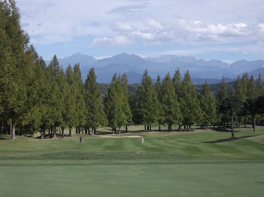 富山カントリークラブ　ゴルフ場利用券 (3,000円分）