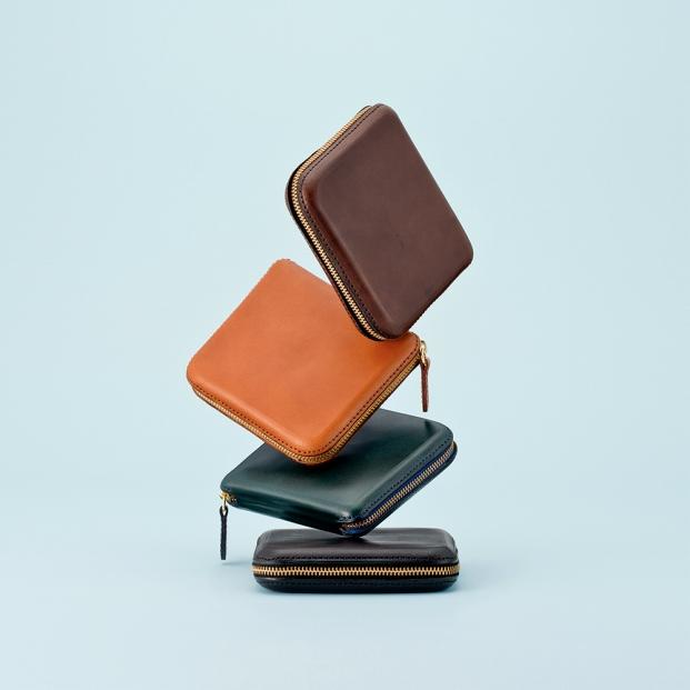 colm二つ折り財布　キャメル　立体成型で作った本革製財布