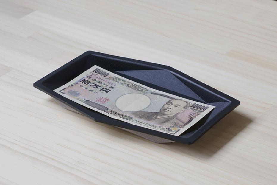 colm多角形レザートレイLサイズ　ブルーグレー　独自立体成型製法　