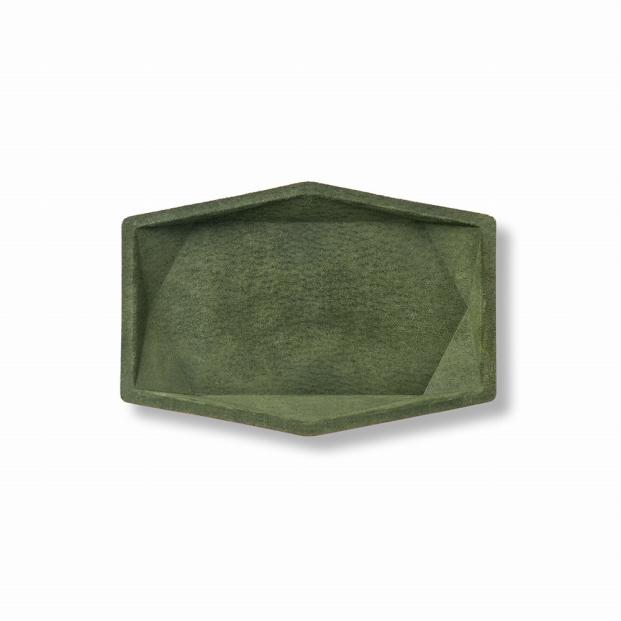 colm多角形レザートレイLサイズ　オリーブ　独自立体成型製法　