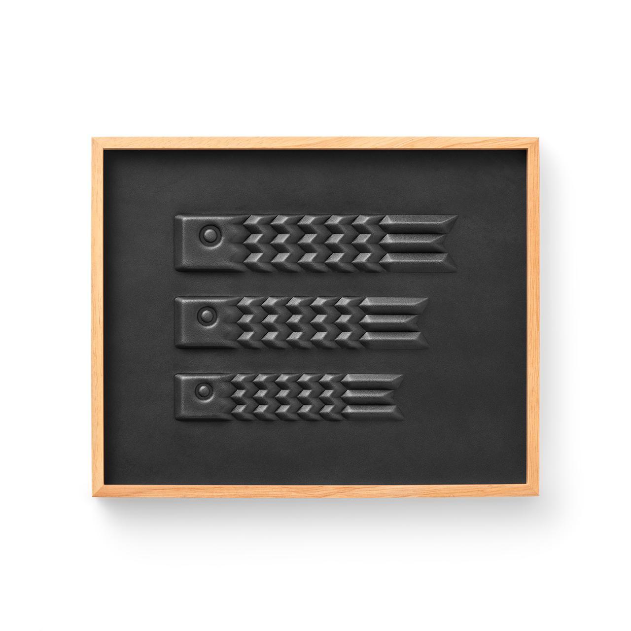 colm 鯉のぼり ブラック「本革を立体成型してつくった現代のインテリアに馴染む鯉のぼり」