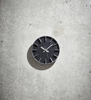 未使用　レムノス 壁掛け時計 ブラック AZ-0115 アルミニウム Lサイズ 未使用 レムノス 壁掛け時計 ブラック AZ-0115 アルミニウム Lサイズ
