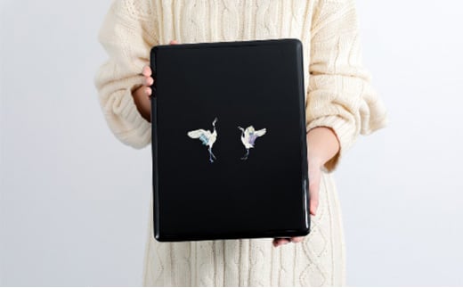 A4浅文庫 二羽鶴（貝入）黒 雑貨 日用品 文房具 工芸品  FAD-1