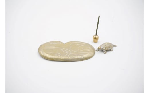 【高岡銅器】香皿 亀 白金  FAD-1297