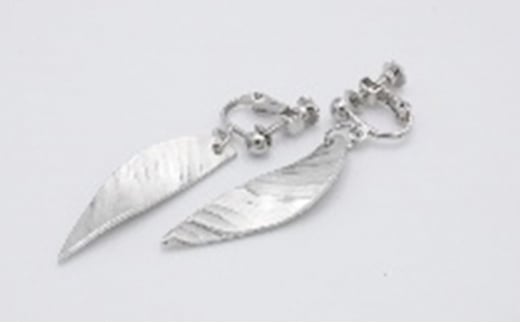 【高岡銅器】イヤリング 葉 民芸品 工芸品 伝統技術 アクセ