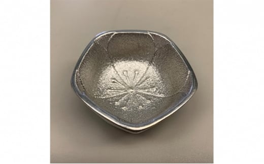 【高岡銅器】錫製 ぐい呑み 五角梅 民芸品 工芸品 伝統技術