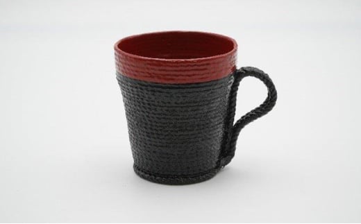 【高岡漆器】紐 マグカップ 赤・黒 シンプル おしゃれ 手作
