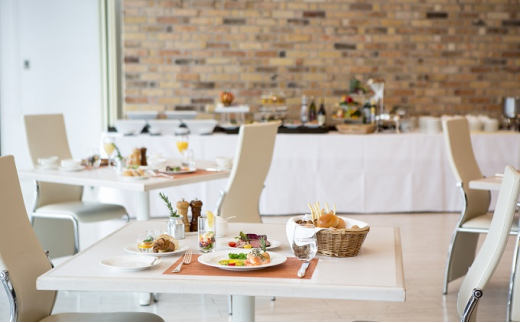 【ホテルグランミラージュ】人気の朝食付き！ペア宿泊券（ツイン） ※北海道・沖縄・離島への配送不可