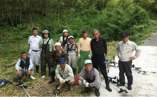 氷見の森からつくった火持ちする木炭3kg・竹炭2kgセット　