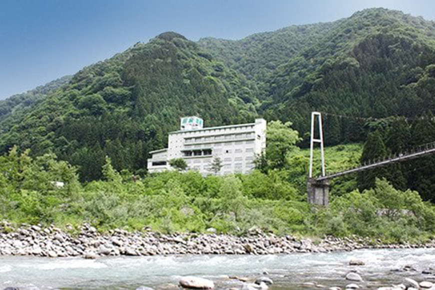 宇奈月温泉 お酒のお宿 喜泉【富山湾の宝石】堪能会席 ペア宿泊/黒部