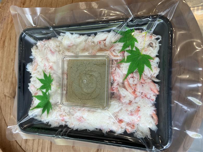 紅ズワイガニ 蟹胸肉の剥き身（300g）とカニミソ（50g）のセット/富山県黒部市 恵比須丸