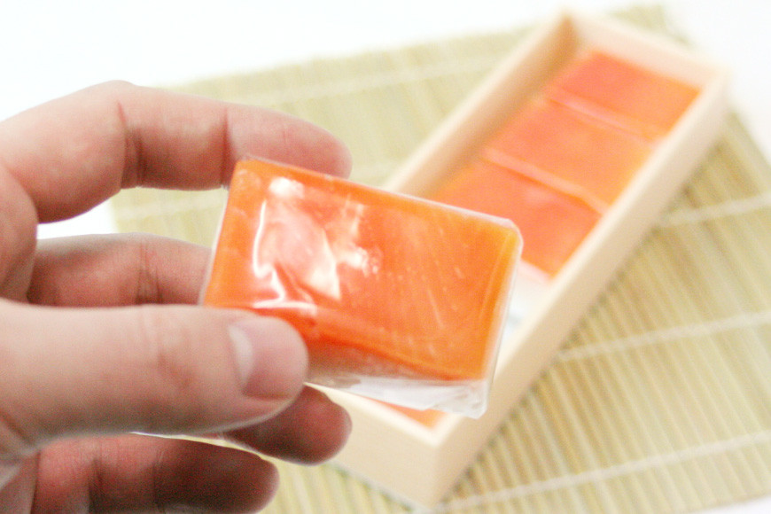 ますの押し寿司 35g×6個 折箱入り 寿司 鱒寿司 押し寿司 富山名物 冷蔵/ます寿司屋ヒロ助/富山県 黒部市