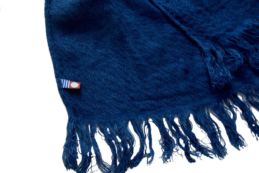 藍染めコットンリネンストール 1  黒部の名水染め