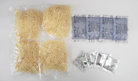 富山ブラックラーメン（4食）麺 黒醤油 /シンエツ/富山県黒部市