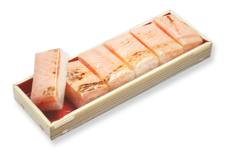 炙りサーモンの押し寿司 35g×6個 折箱入り 寿司 押し寿司 炙りサーモン あぶりサーモン 富山名物 冷蔵/ます寿司屋ヒロ助/富山県 黒部市