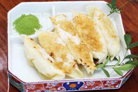 富山湾 名産の 白えび 殻付き 200g /海老 エビ 冷凍 さしみ / くろべの太陽 / 富山県 黒部市