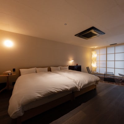 【楽土庵宿泊+越中いさみ太鼓見学付き】紙の部屋、夕朝食付「郷味(きょうみ)和食」ペア宿泊券