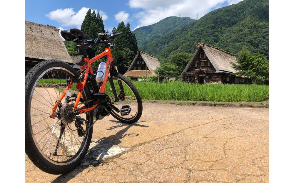 E-bikeで走る！ガイド付きサイクリングツアー ＜世界遺産五箇山サイクリング＞