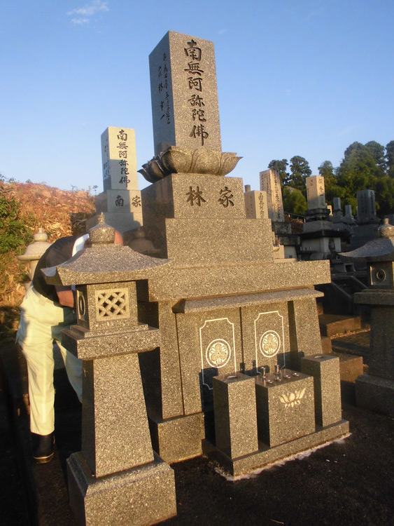 お墓清掃（清掃のみ）※射水市内の墓所限定※